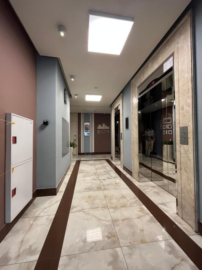 Raisson Aparthotel G43 Хан Шатыр Астана Екстериор снимка